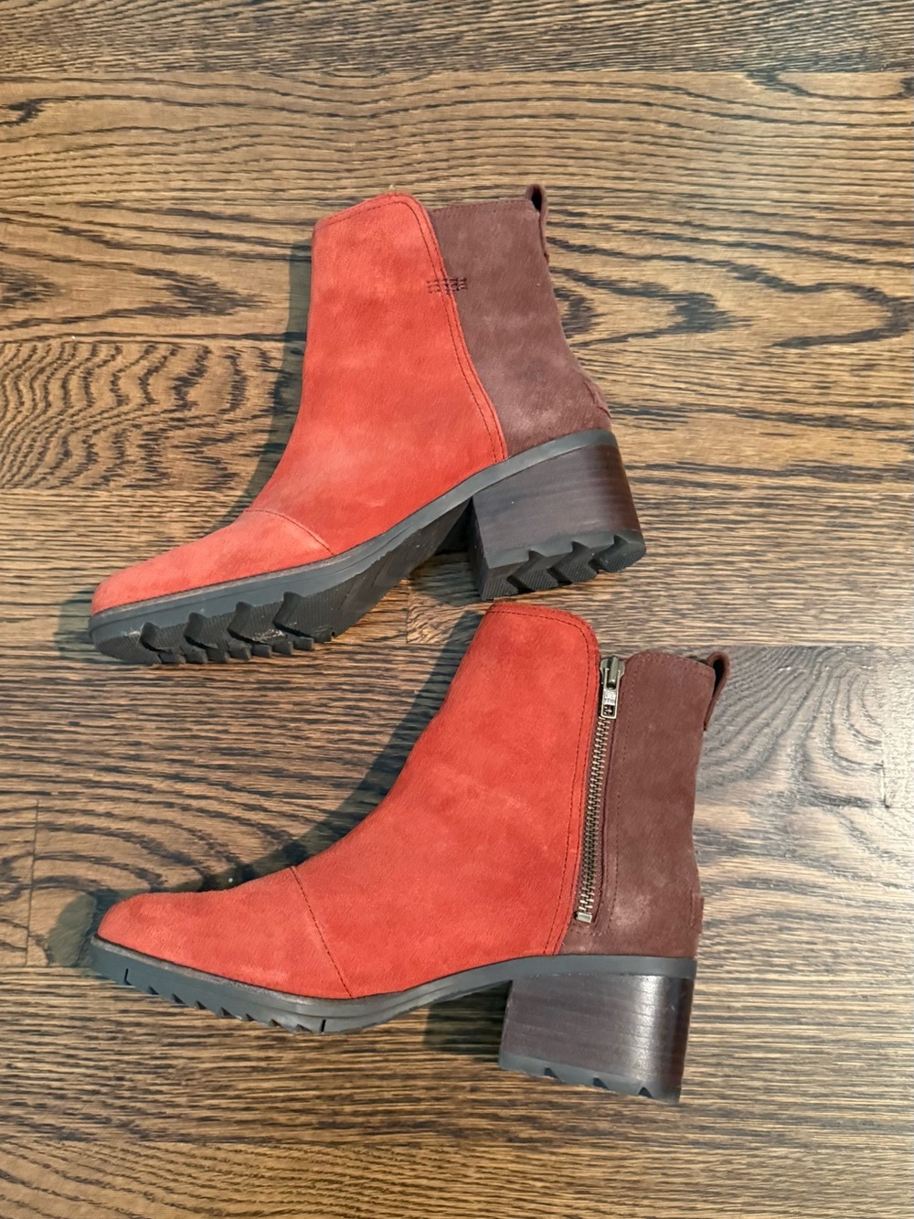 Sorel Red and Brown Suede Ankle Boots